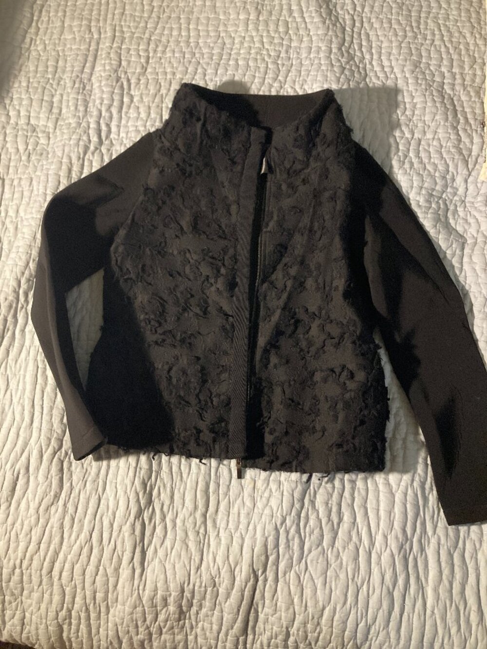 Es Givien Italian black wool applique full zip cropped jacket size S